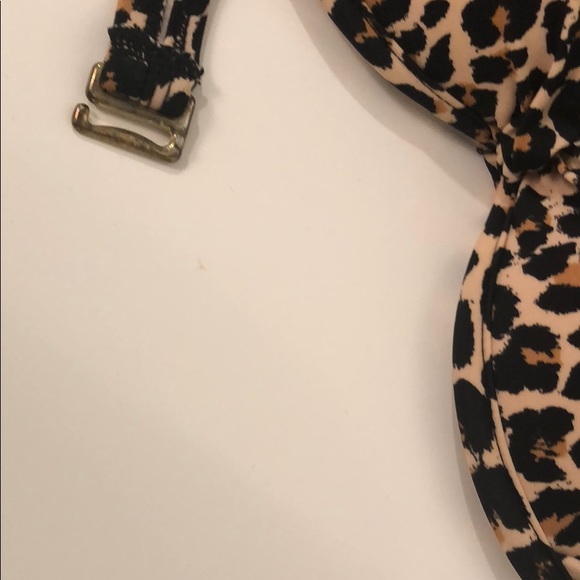 Cheetah print bikini top - Picture 3 of 5